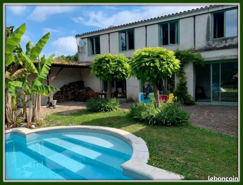 Maison de village 9 pièces 290 m² - Coteaux-du-Blanzacais 16250 Blanzac-Porcheresse (image principale 1)