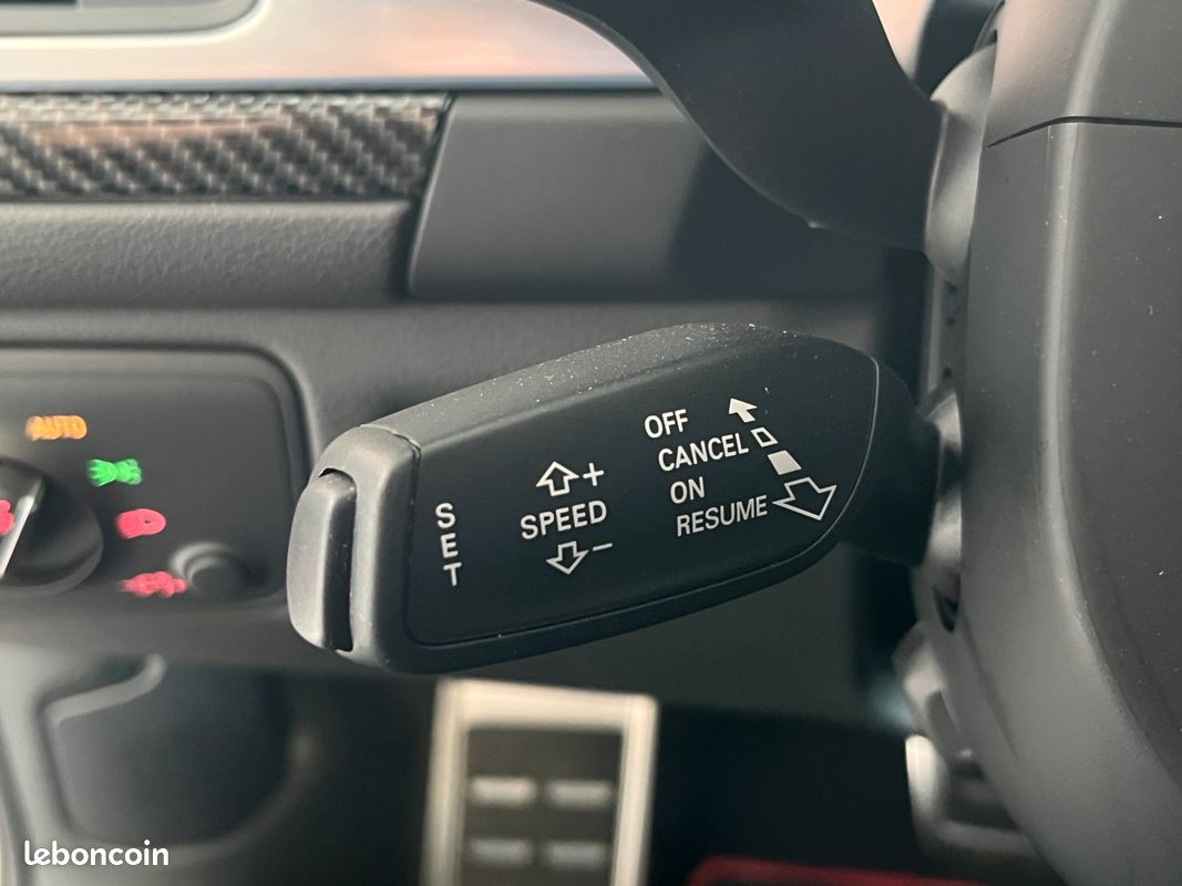 Audi rs6 4,0 v8 560 quattro bva8 pack audi exclusif gps magnetic ride camera keyless regulateur audi matrix led hifi bose echappement sport jantes 21 drive select siege recaro rs carbon excellent etat (image 7)