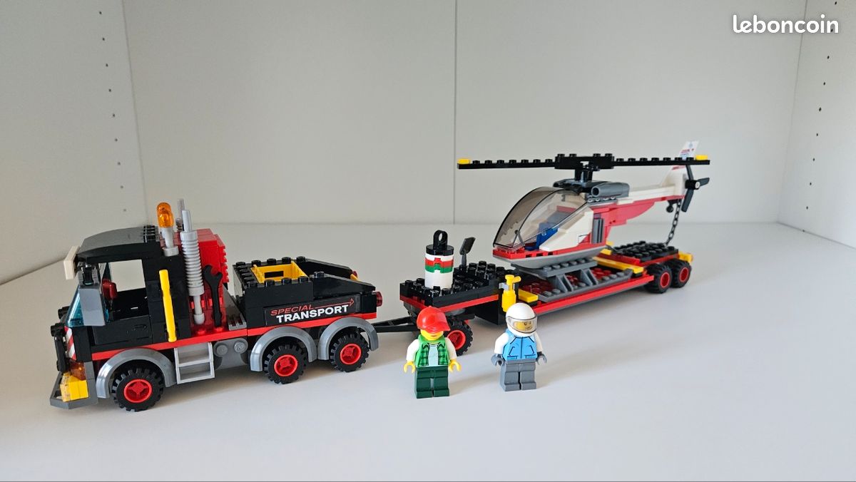 Lego City 60183 Le transporteur d'hélicoptère (incomplet) (image 1)