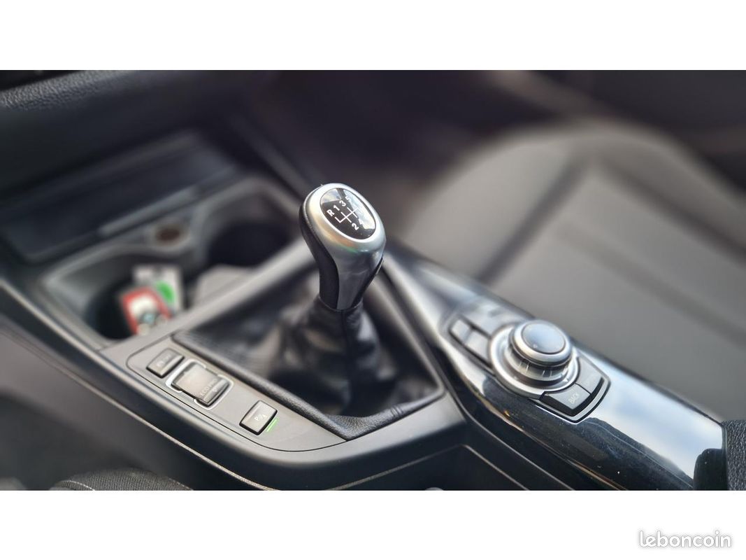 BMW SERIE 1 118d BERLINE F20 LCI Sport PHASE 2 (image 2)