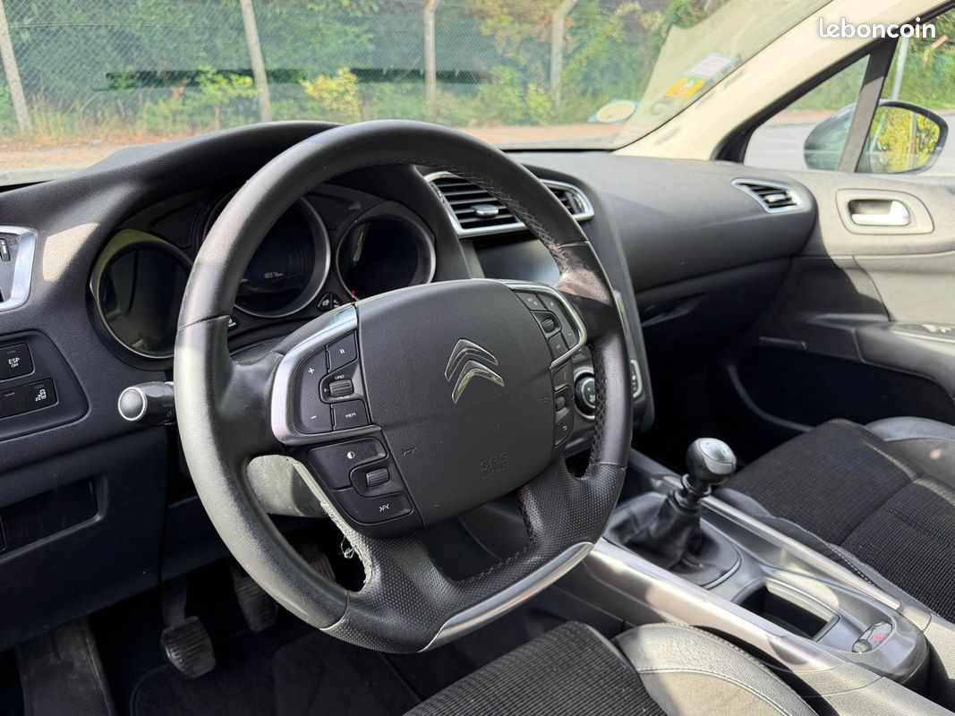 Citroen c4 2.0 hdi 150 exclusive 2013 (image 9)