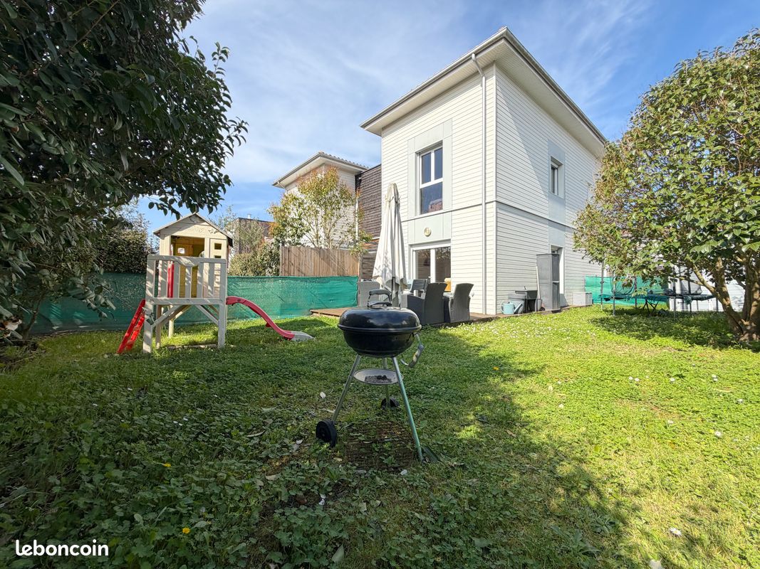Maison 4 pièces 82 m² · à Canéjan · 82 m² · 299 000 €