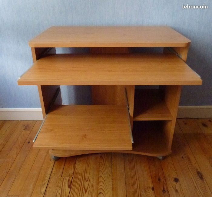 Petit bureau (image 2)
