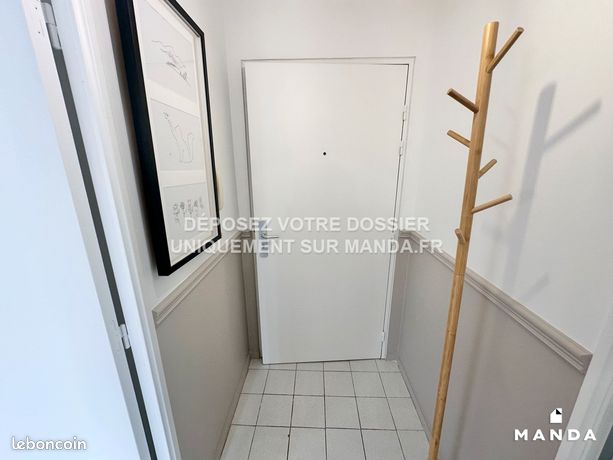https://img.leboncoin.fr/api/v1/lbcpb1/images/39/20/b5/3920b571b7e8d63526749f640d28b5300f5bd8d0.jpg?rule=ad-image