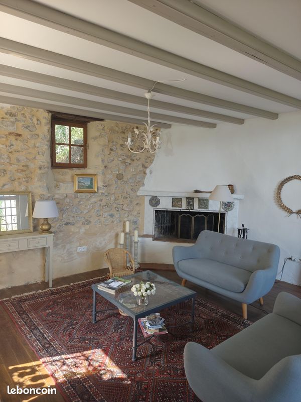 Maison 4 pièces 96 m² · à Vaison-la-Romaine · 96 m² · 395 000 €