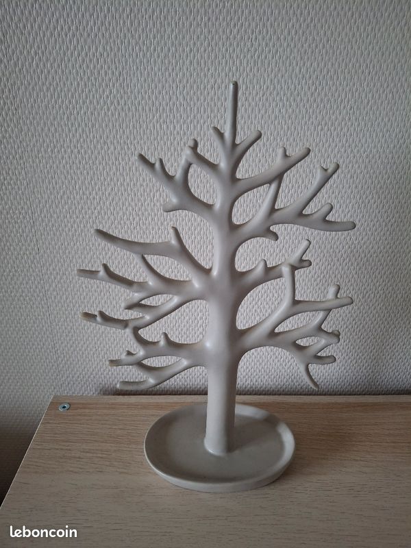 Arbre à bijoux (image 1)