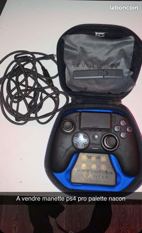 Manette ps4 pro nacon (image 1)
