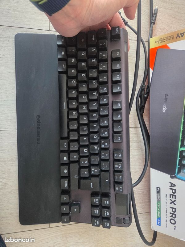 Apex pro tkl Steelseries complet (image 3)