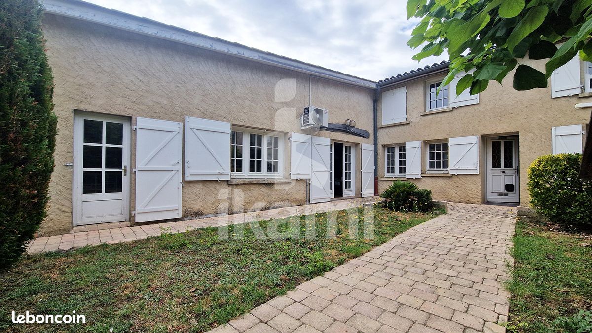 Maison 6 pièces 159 m² · à Romans-sur-Isère · 159 m² · 360 000 €