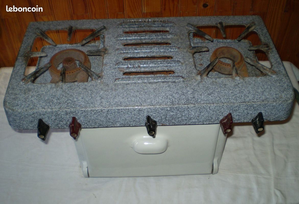 Très ancien réchaud four BRIFOGAZ n°46 (image 1)