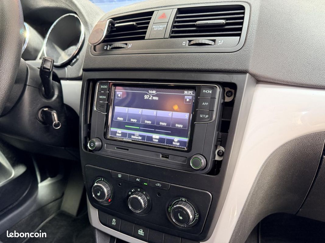 Skoda yeti 2.0 tdi 140 elegance 4x4 dsg bva (image 13)