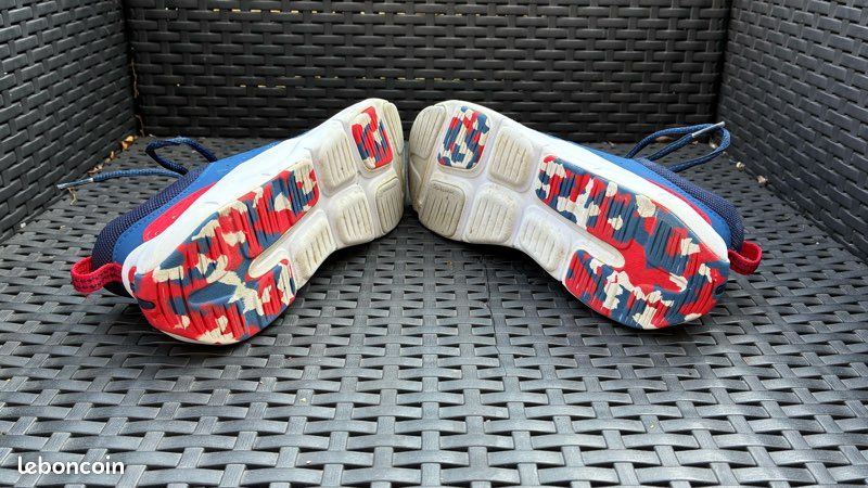 Baskets / Chaussures de sport (image 3)