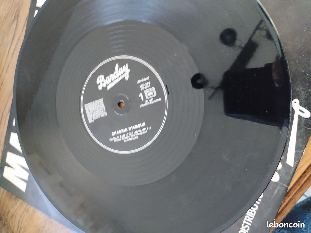 Vinyle chagrin d'amour (image 1)