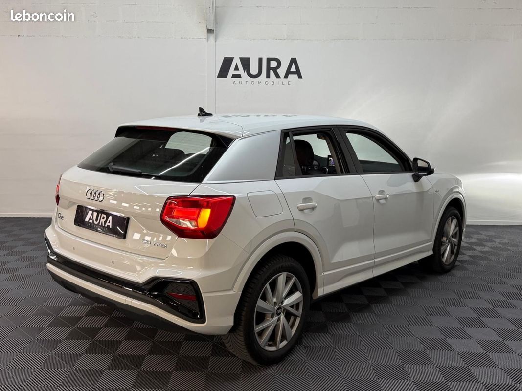 AUDI Q2 35 TFSI S line CARPLAY / CAMÉRA / ANGL. MORT ... (image 3)