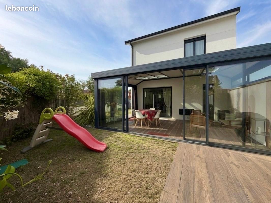 Maison 4 pièces 85 m² · à Eysines · 85 m² · 375 000 €