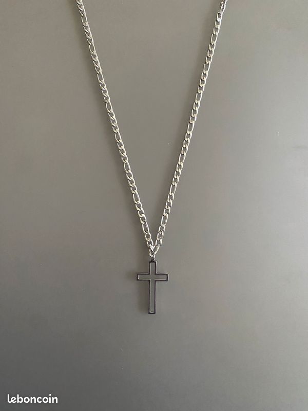 Collier croix (image 8)