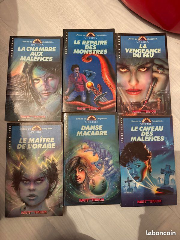Livres - Lots de 23 livres de Haute Tension (image 4)