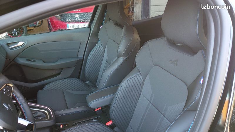 Renault CLIO V 1.6 E-TECH 145CH FULL HYBRID ESPRIT ALPINE - 25 (image 14)