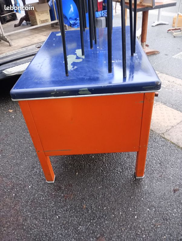 Bureau en fer année 60 (image 3)