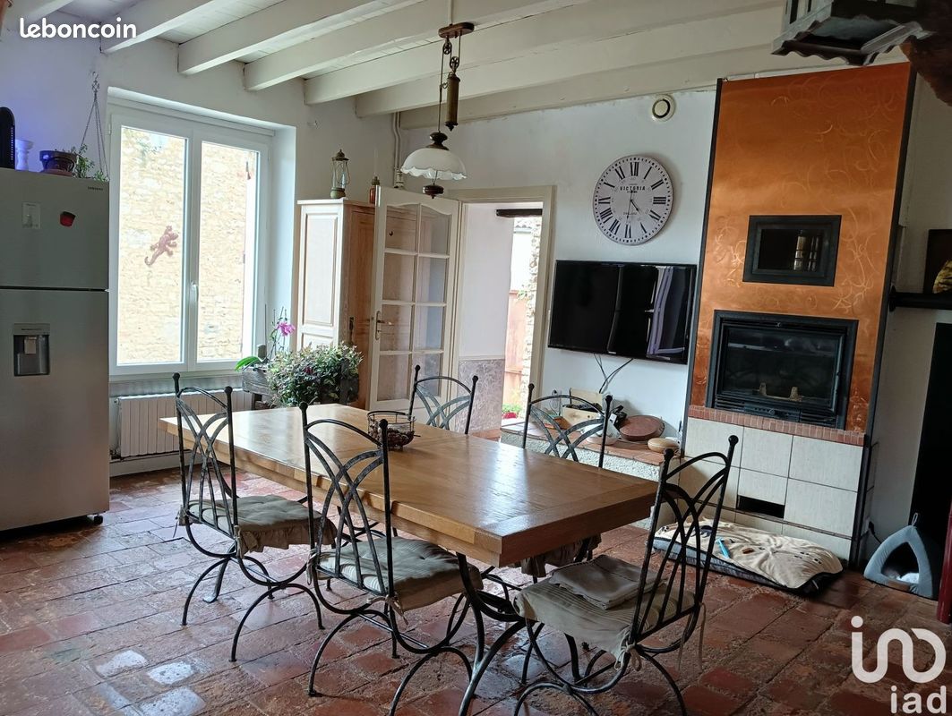 Longère 7 pièces 184 m² - Sainte-Verge 79100 (image principale 9)