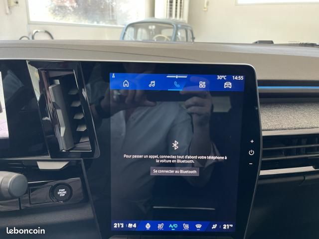 Renault Austral full hybrid E-Tech 200 ch Techno (image 28)