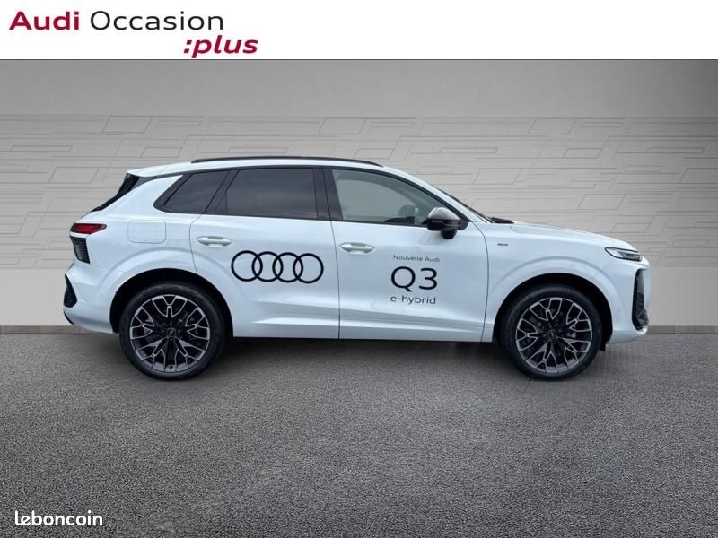 Audi Q3 1.5 e-hybrid 272ch S line S tronic 6 (image 31)