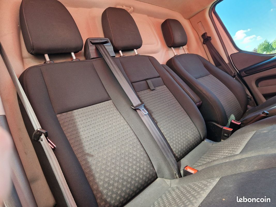 FORD Transit Custom Custom Fourgon L1 Trend Business - GARANTIE 12 MOIS distribution ok (image 19)