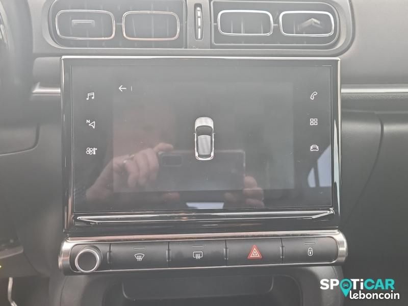 Citroen C3 1.2 PureTech 110ch S&S C-Series 120-121g (image 17)