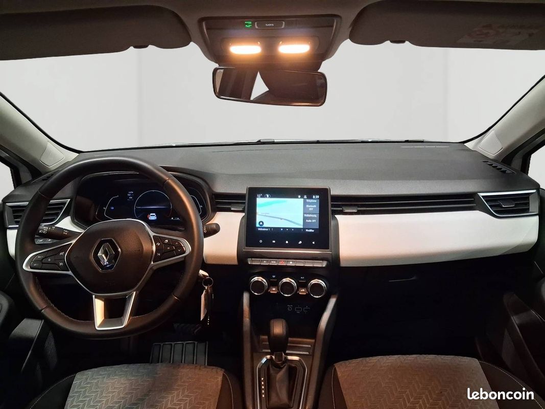 RENAULT Clio E-Tech full hybrid 145 Evolution (image 15)