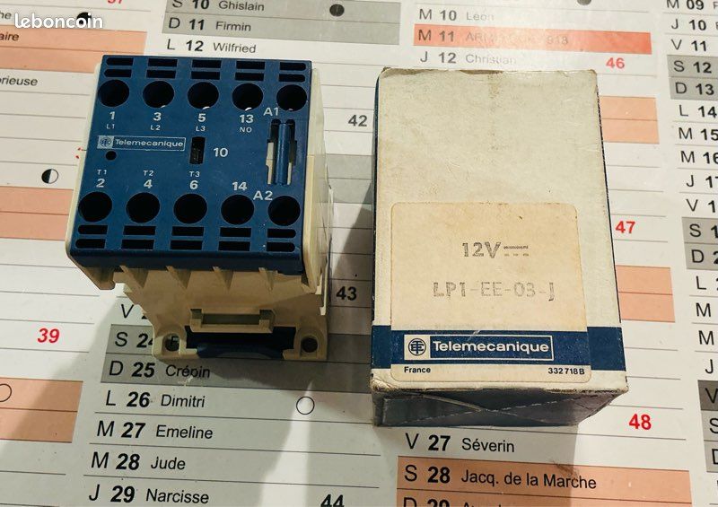 Contacteur Télémécanique LP1 EE 03J 12v continu (image 1)