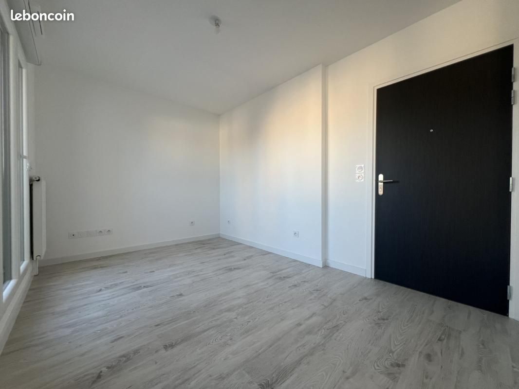 Appartement 1 pièce 26 m² · à Orléans · 26 m² · 459 €