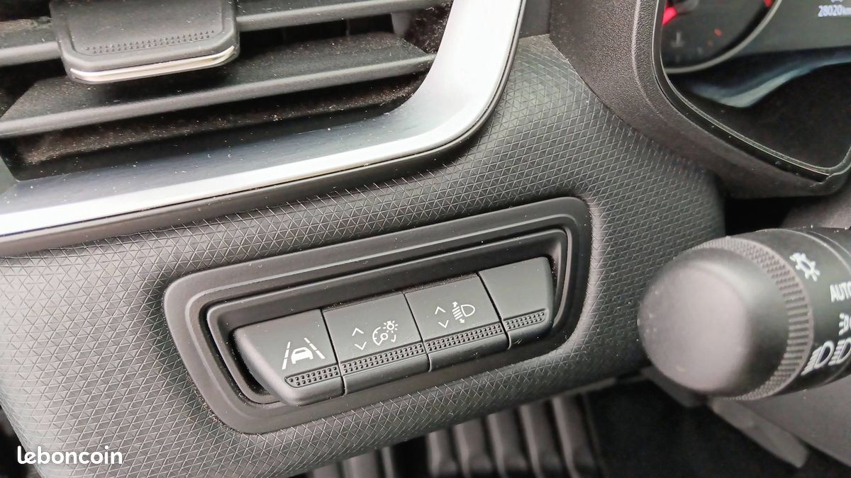 Renault clio tce 90 equilibre (image 30)