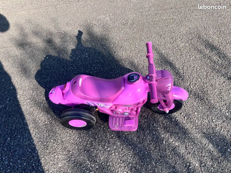 Moto enfant électrique en (image 3)