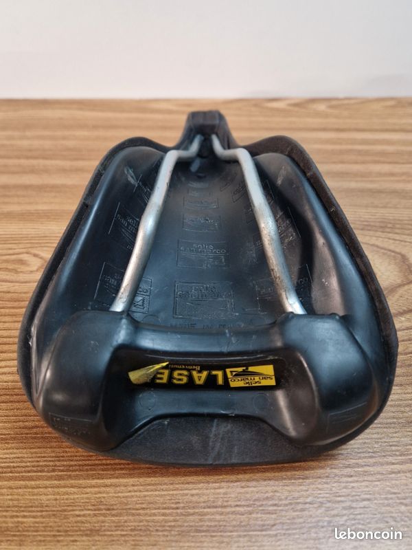 Selle Vintage San Marco Concor Supercorsa, Années 80, Rails Acier, Italie