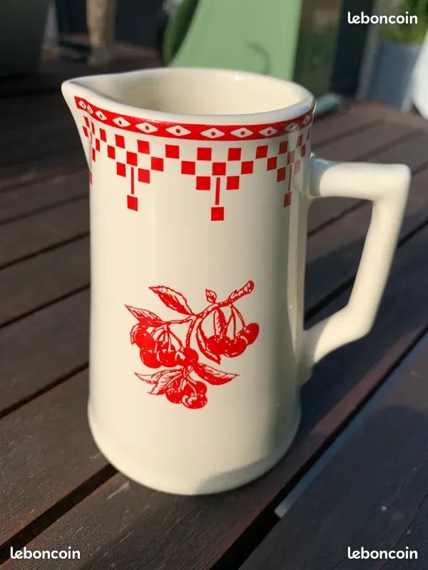 Cafetière/Pichet Faïence Damier Rouge – Le Comptoir De Famille – Vinted 2001 – Vintage