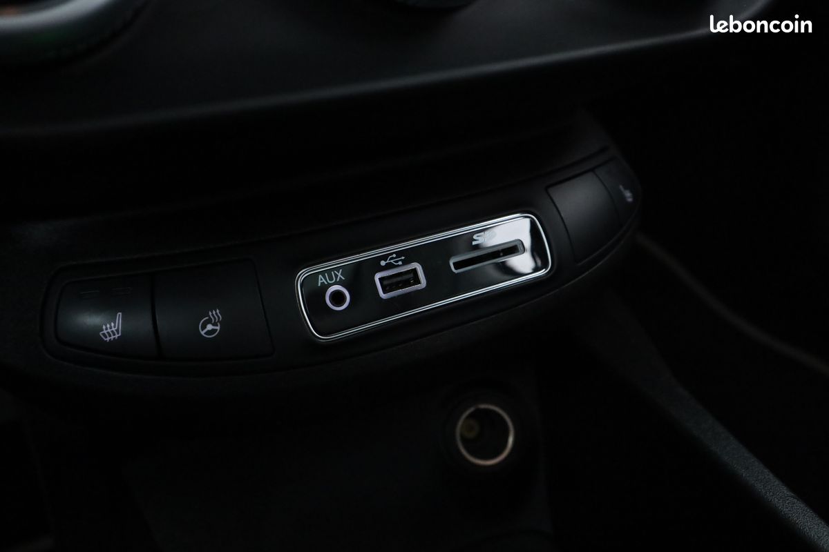 Fiat 500X 1.4 MultiAir Cross Plus 4x2 DCT 140 ch (image 22)