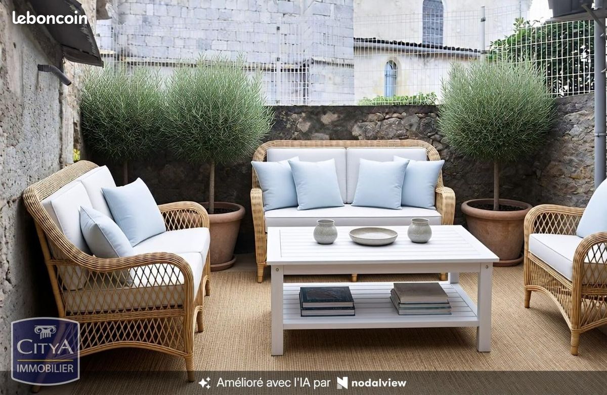 Maison 5 pièces 210 m² · à Astaffort · 210 m² · 99 000 €