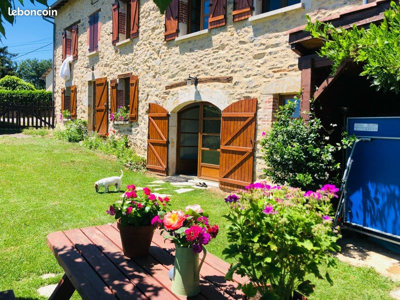 Maison 5 pièces 120 m² · à Bagnac-sur-Célé · 120 m² · 240 000 €