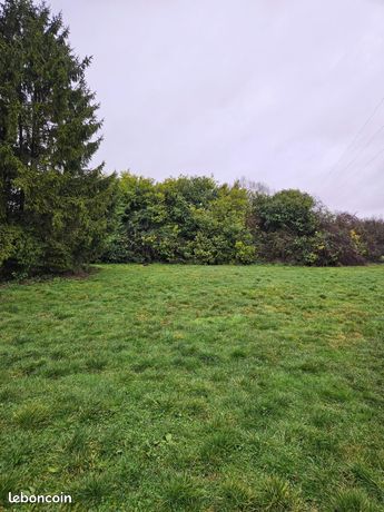 Terrain 700 m² VARAIZE