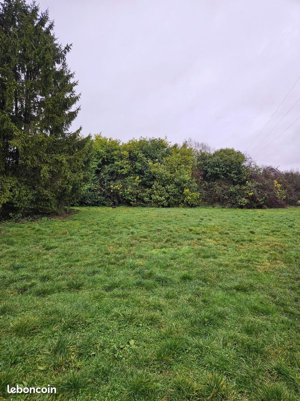Terrain 700 m² · à Varaize · 700 m² · 22 500 €