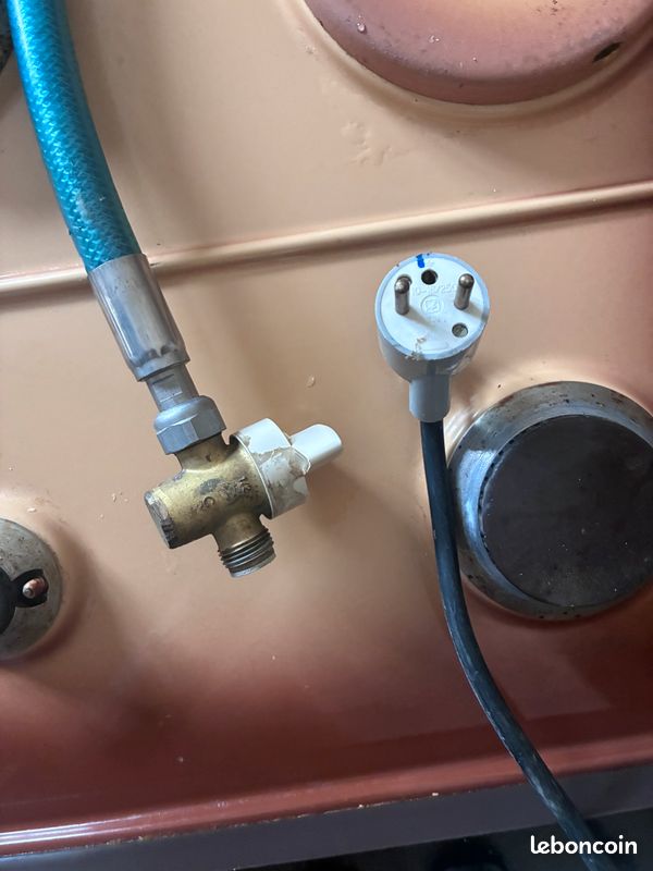 Cuisinière à gaz Bauknecht (image 4)