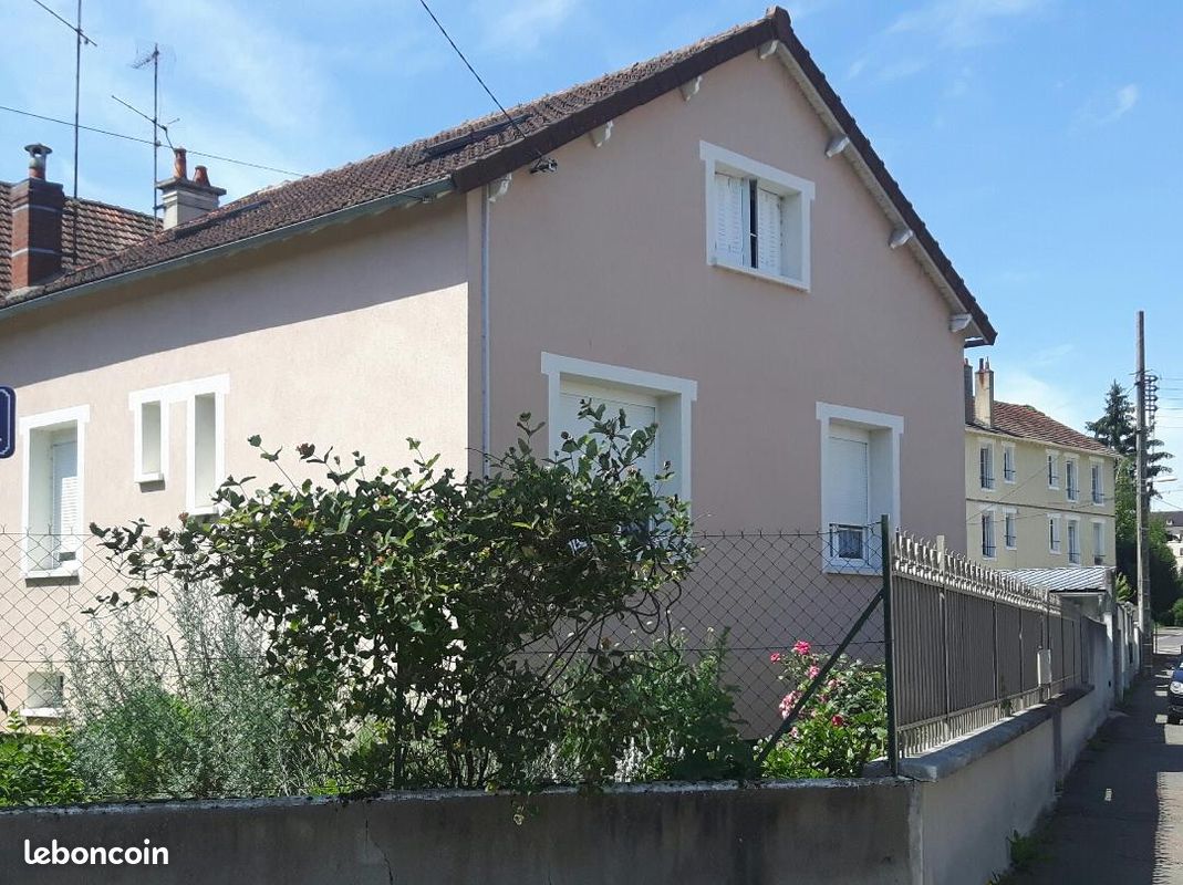 Maison 6 pièces 108 m² · à Auxerre · 108 m² · 170 000 €