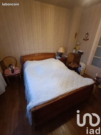 https://img.leboncoin.fr/api/v1/lbcpb1/images/39/39/56/3939567773ea858e611bd56ca0a56f92520acb5f.jpg?rule=ad-image