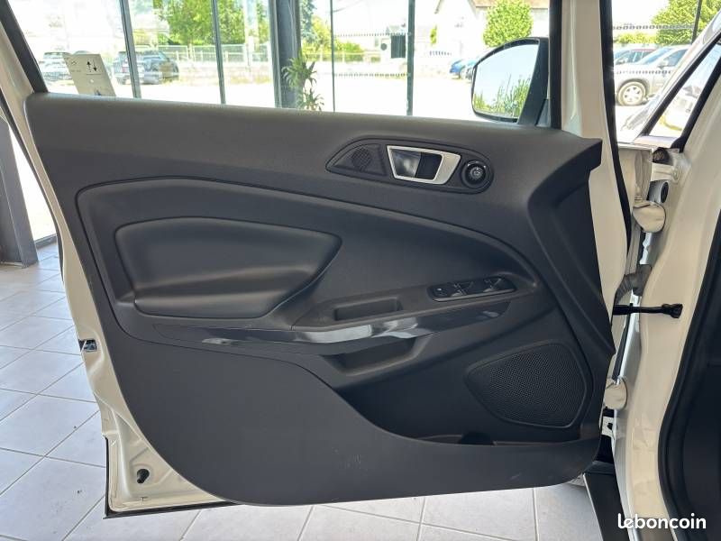 Ford EcoSport 1.0 EcoBoost 125 Trend (image 16)