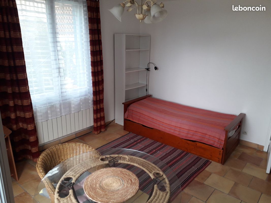 Appartement 1 pièce 18 m² · à Aix-en-Provence · 18 m² · 500 €
