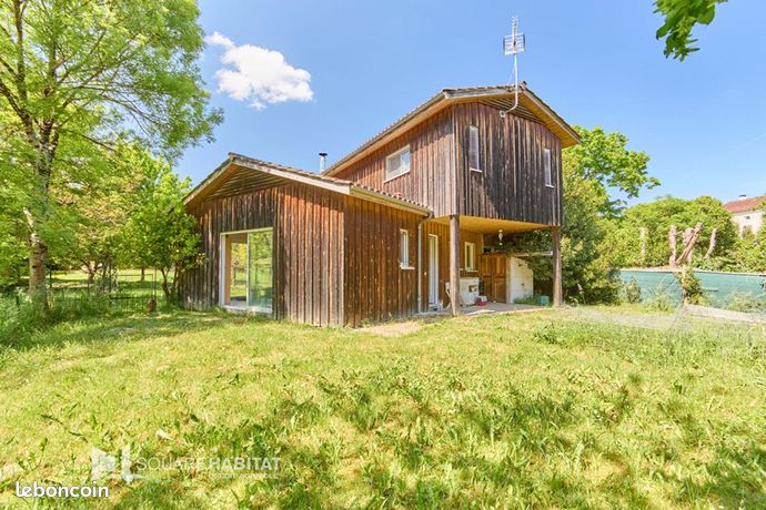 Maison 4 pièces 165 m²