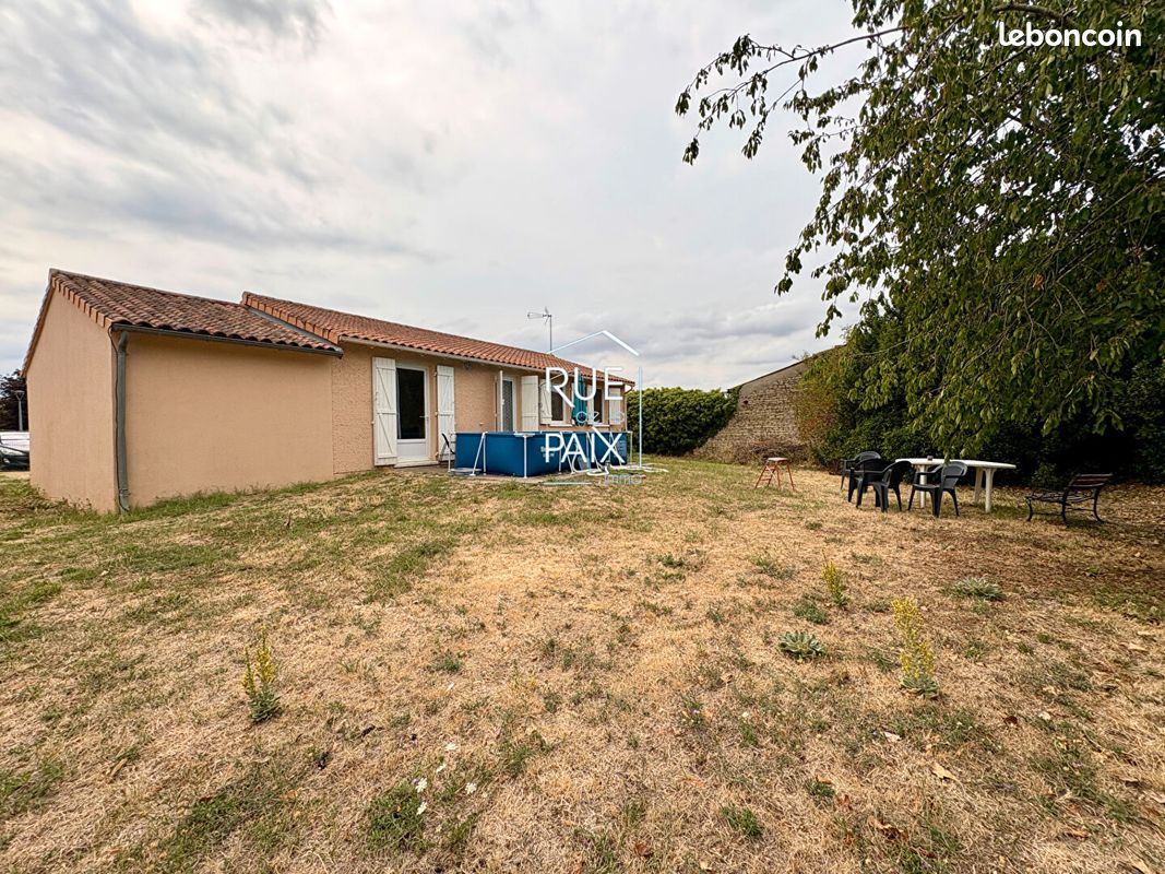 Maison 4 pièces 76 m² · à Champigny en Rochereau · 76 m² · 750 €