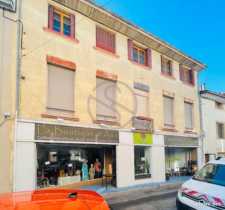 Immeuble 421 m² · à La Côte-Saint-André · 421 m² · 499 000 €