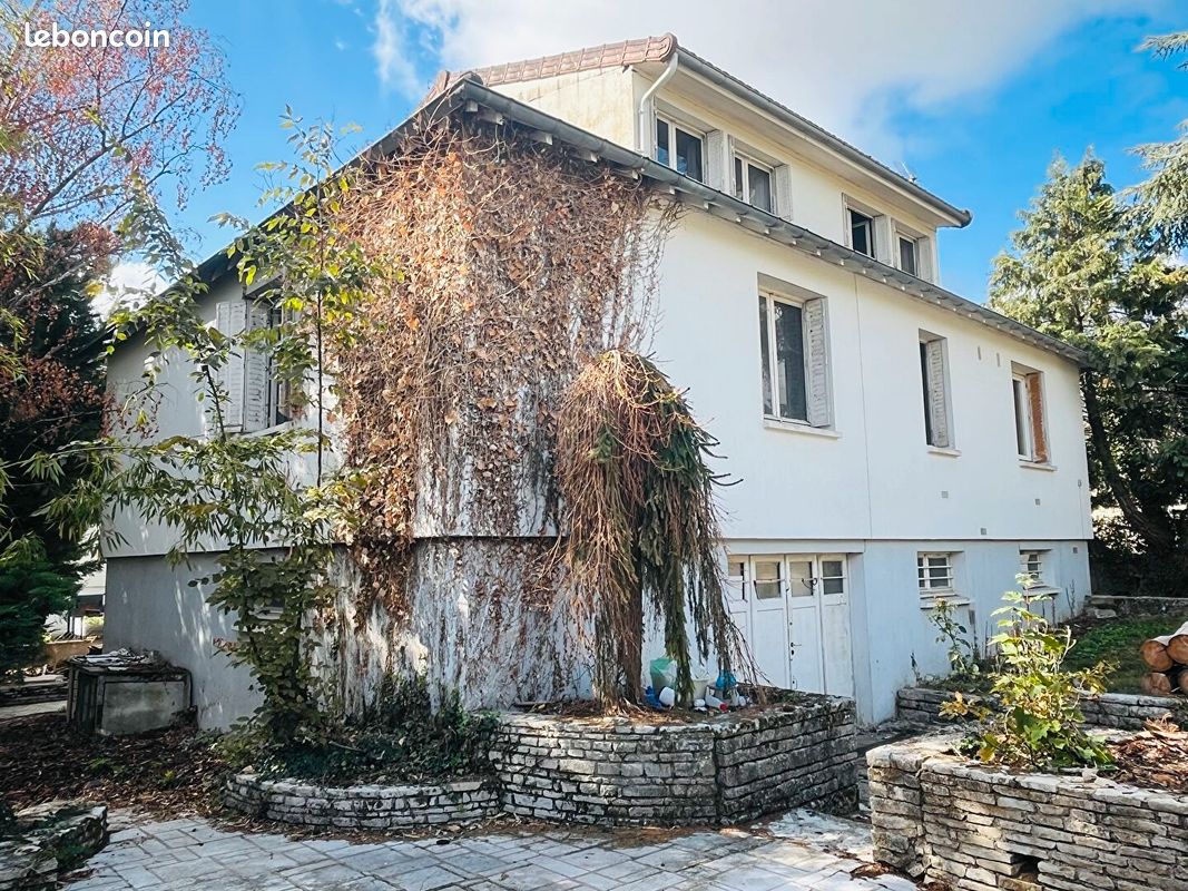 Maison 6 pièces 118 m² · à Auxerre · 118 m² · 159 900 €