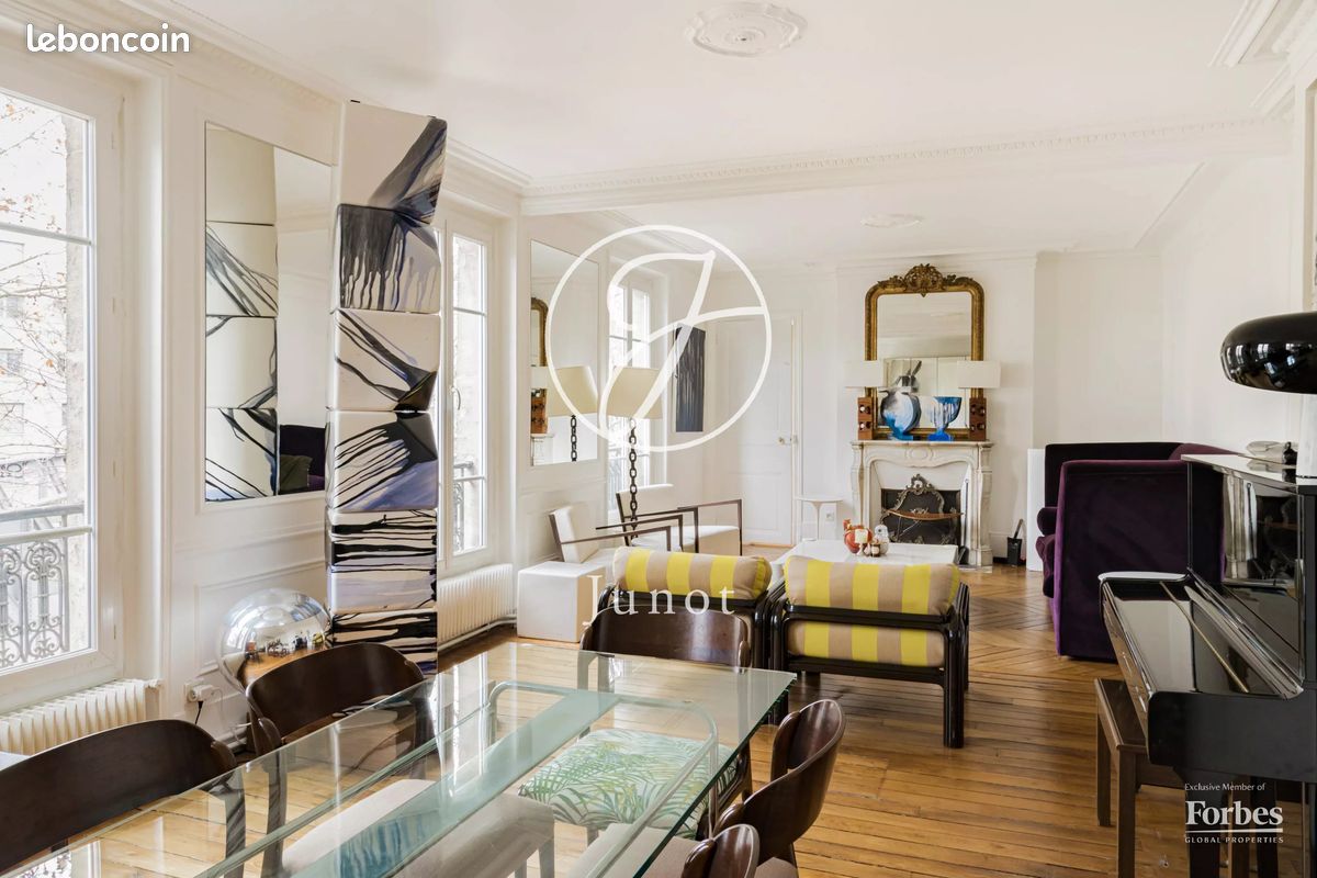Appartement 3 pièces 79 m² · à Paris · 79 m² · 595 000 €